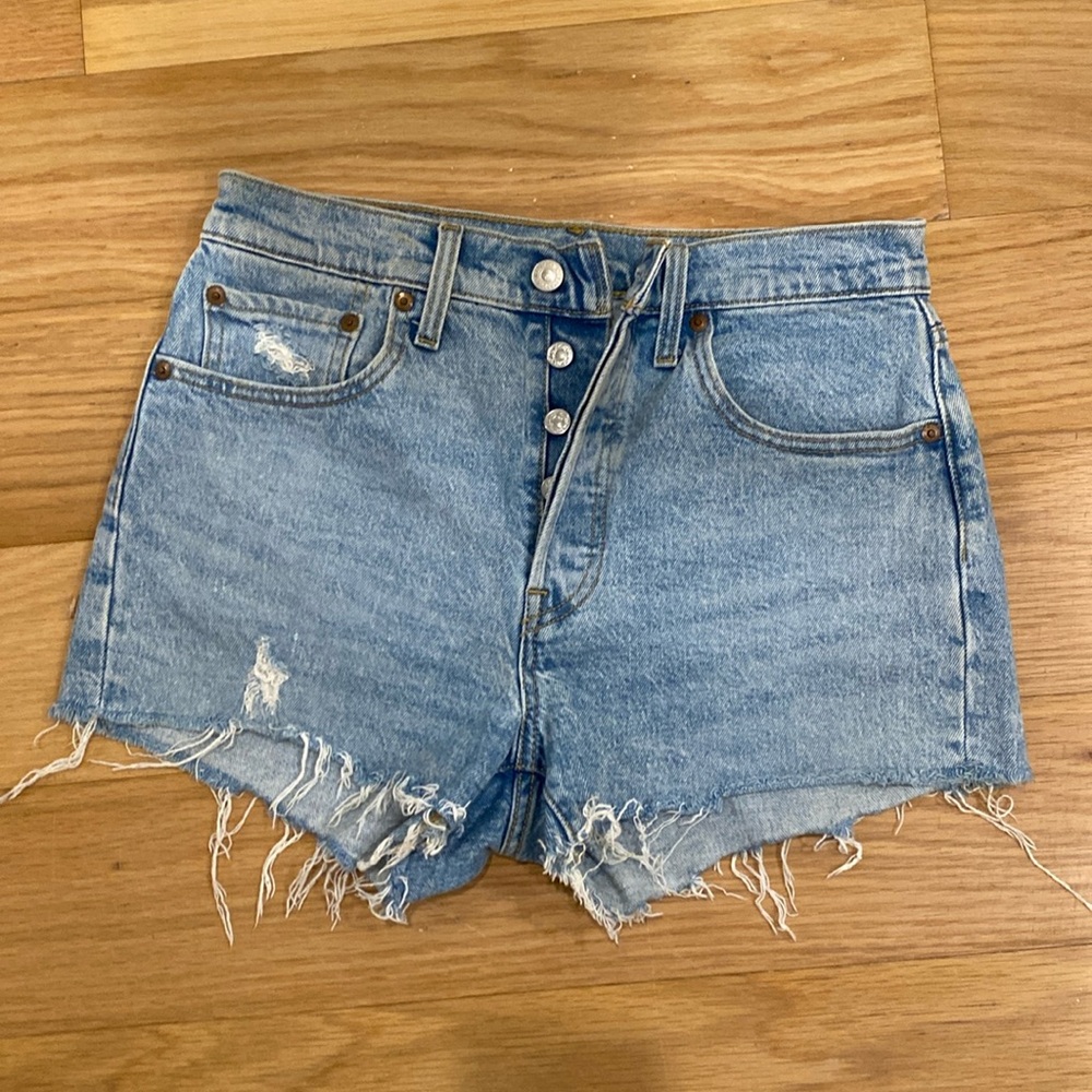 Levi 501 Jean shorts